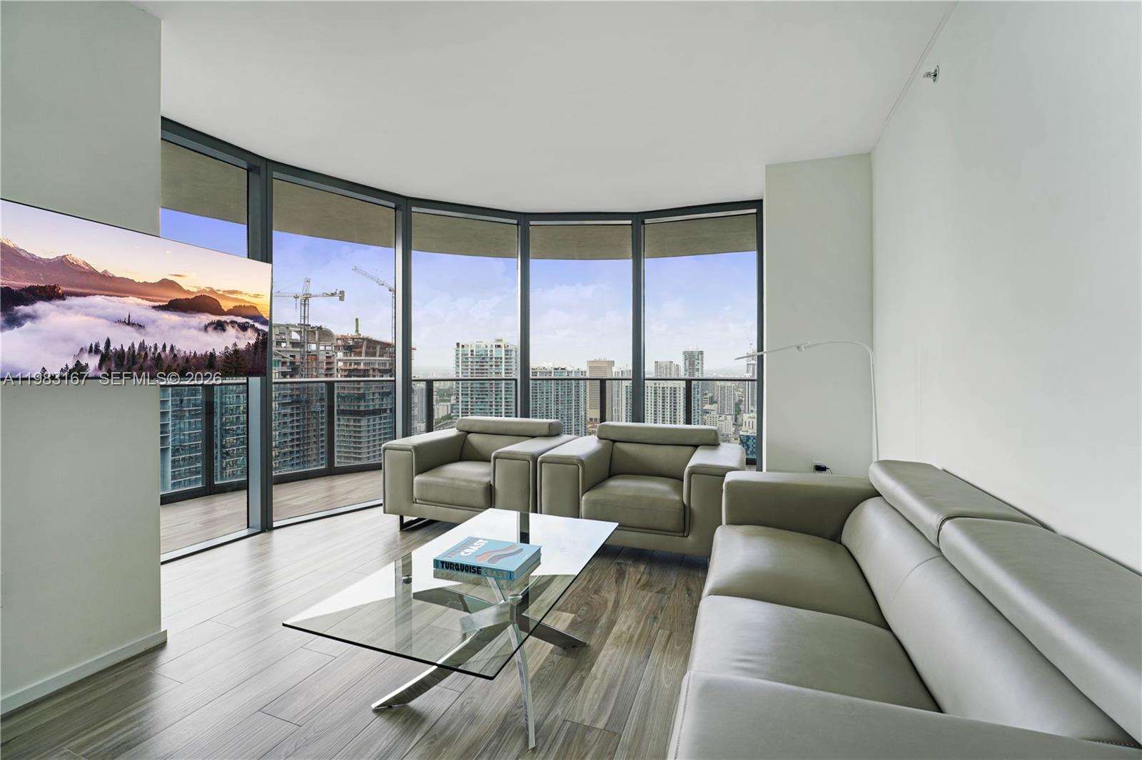 801 SMA RESIDENCES CONDO - Residential