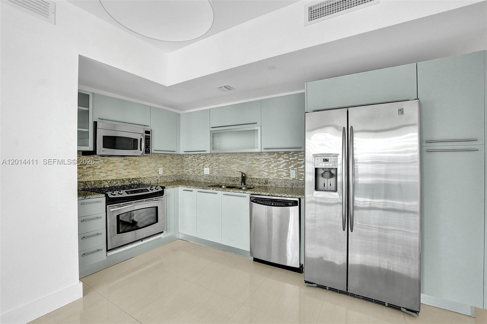 950 Brickell Bay Dr 1706