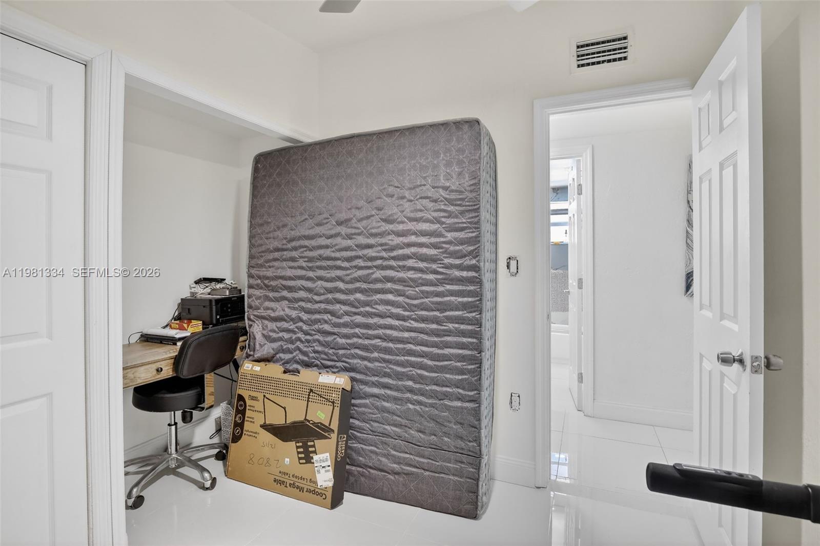 BROWARD MANOR - Residential