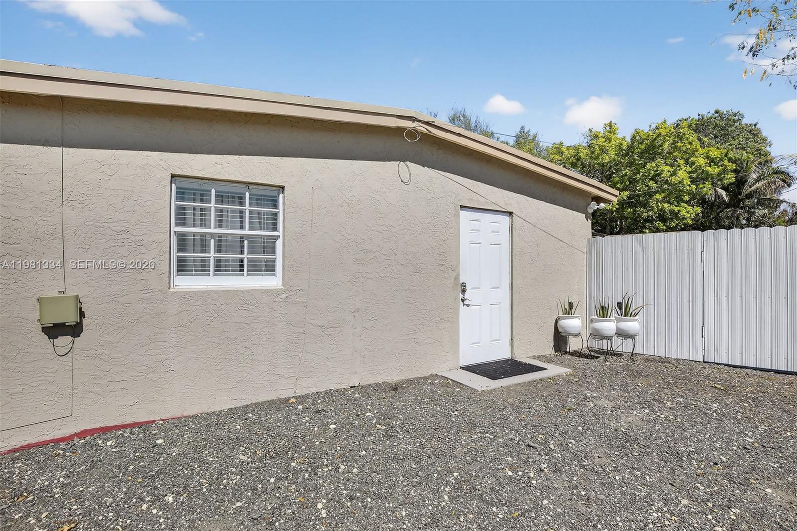 BROWARD MANOR - Residential