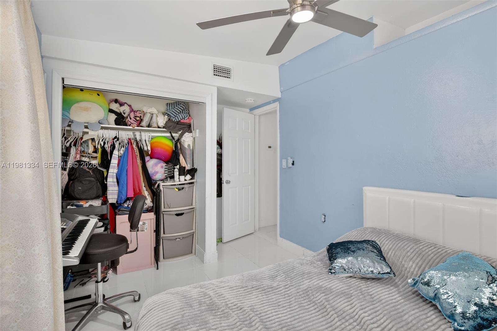 BROWARD MANOR - Residential