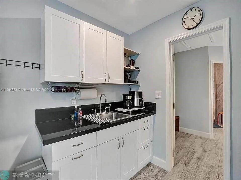 CRESTVIEW - Residential Lease