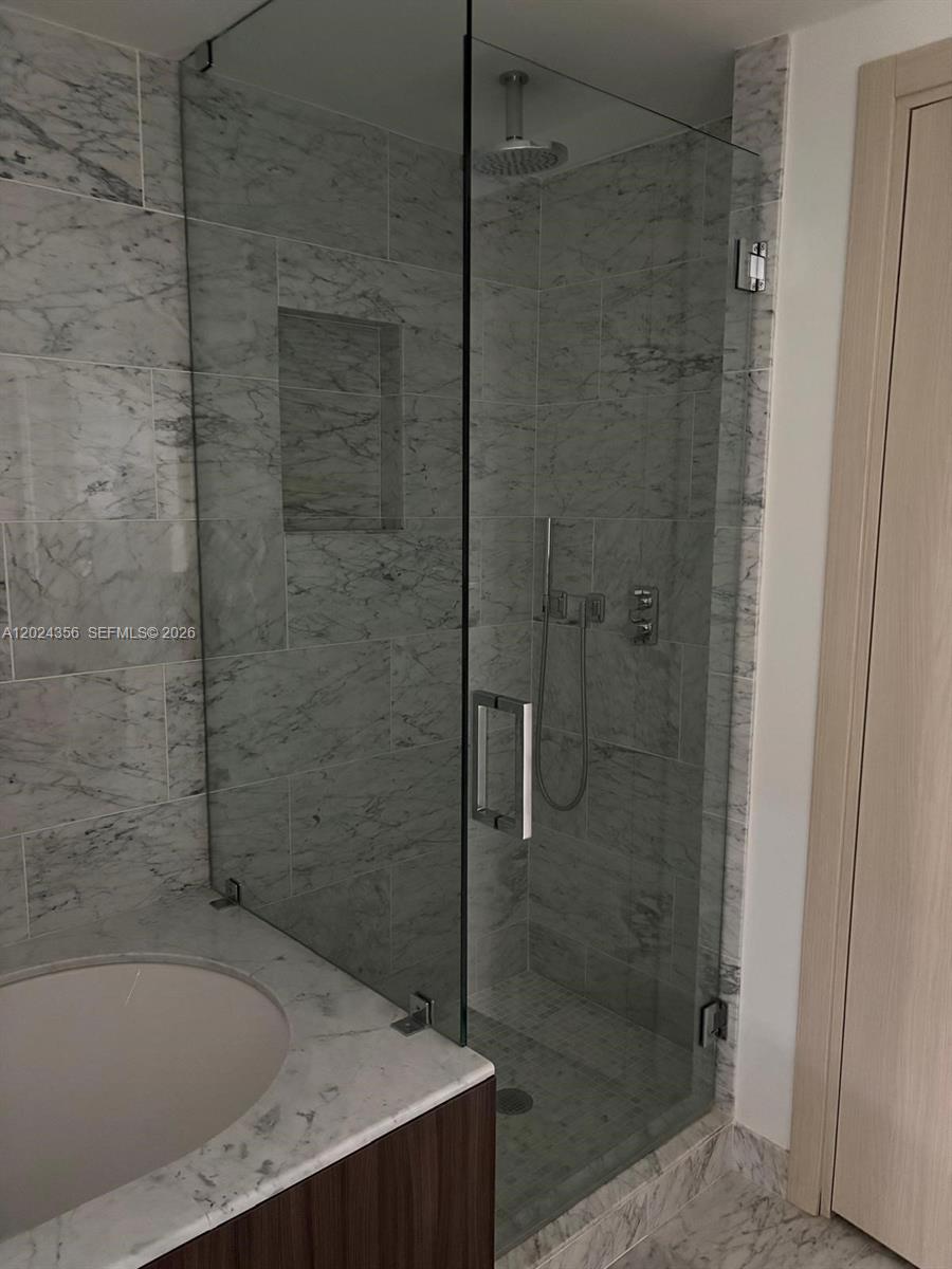 BRICKELL FLATIRON CONDO - Residential Lease