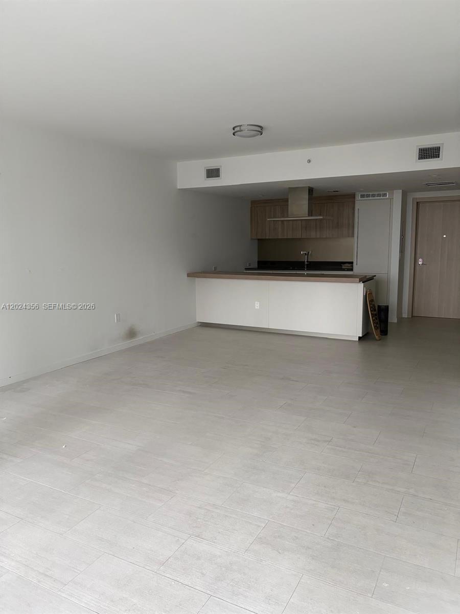 BRICKELL FLATIRON CONDO - Residential Lease