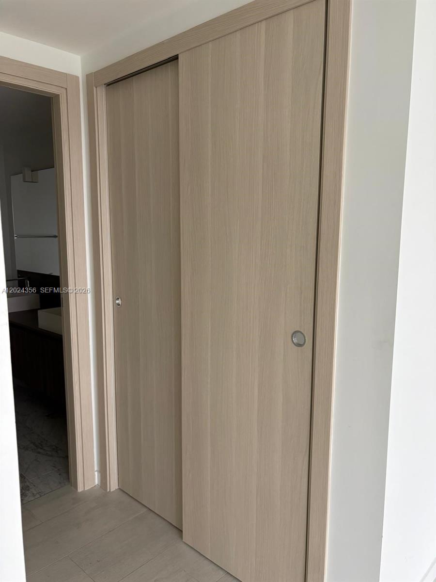 BRICKELL FLATIRON CONDO - Residential Lease