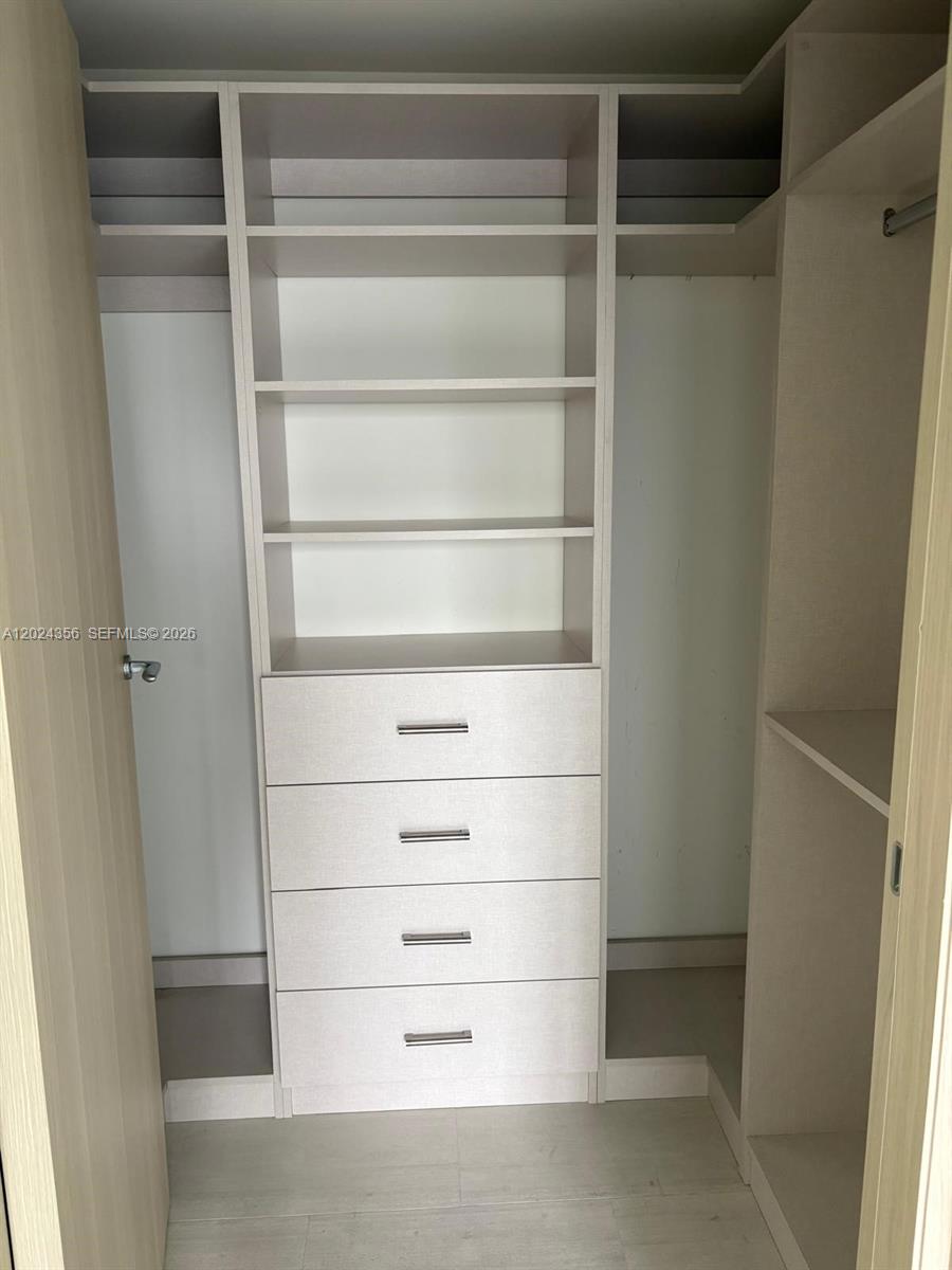 BRICKELL FLATIRON CONDO - Residential Lease