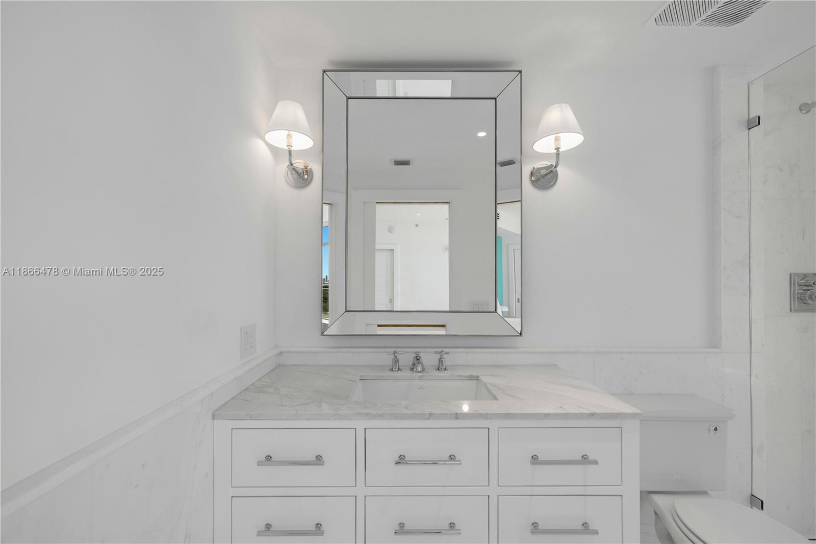 THE CARIBBEAN CONDO - Residential Lease
