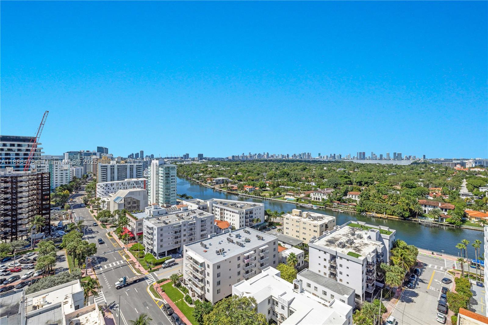 THE CARIBBEAN CONDO - Residential Lease