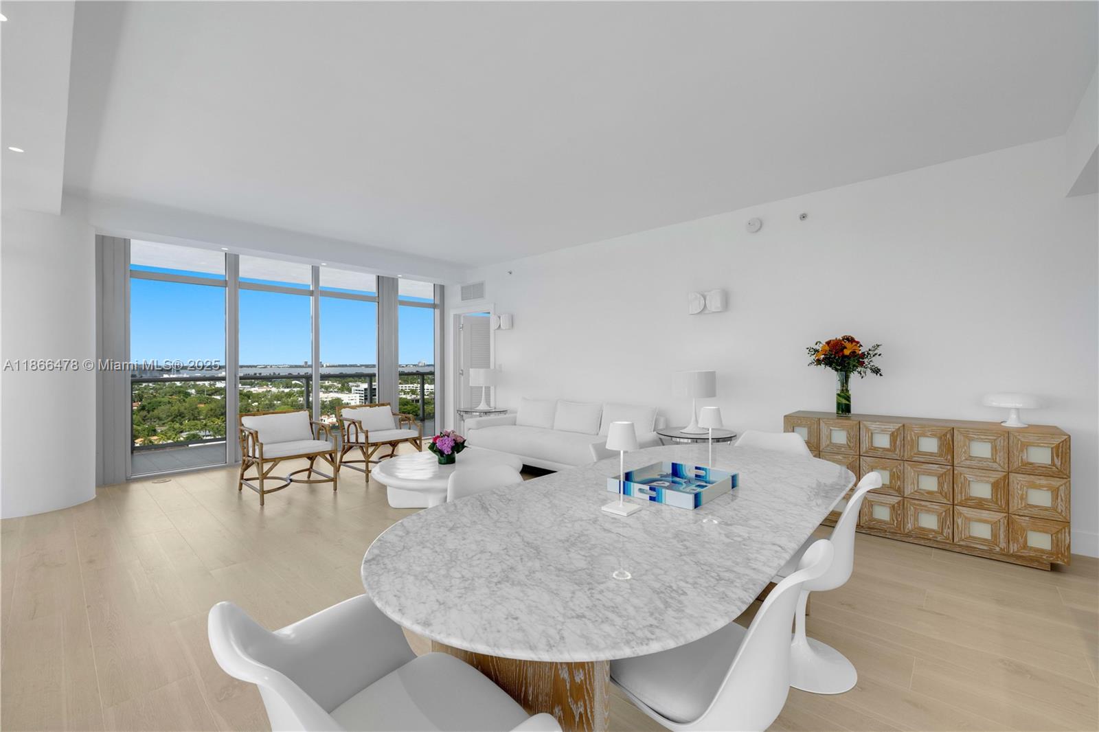 THE CARIBBEAN CONDO - Residential Lease