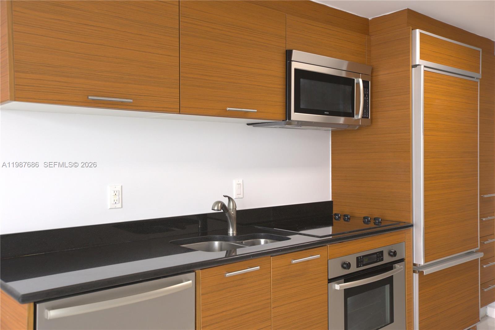 50 BISCAYNE CONDO - Residential Lease