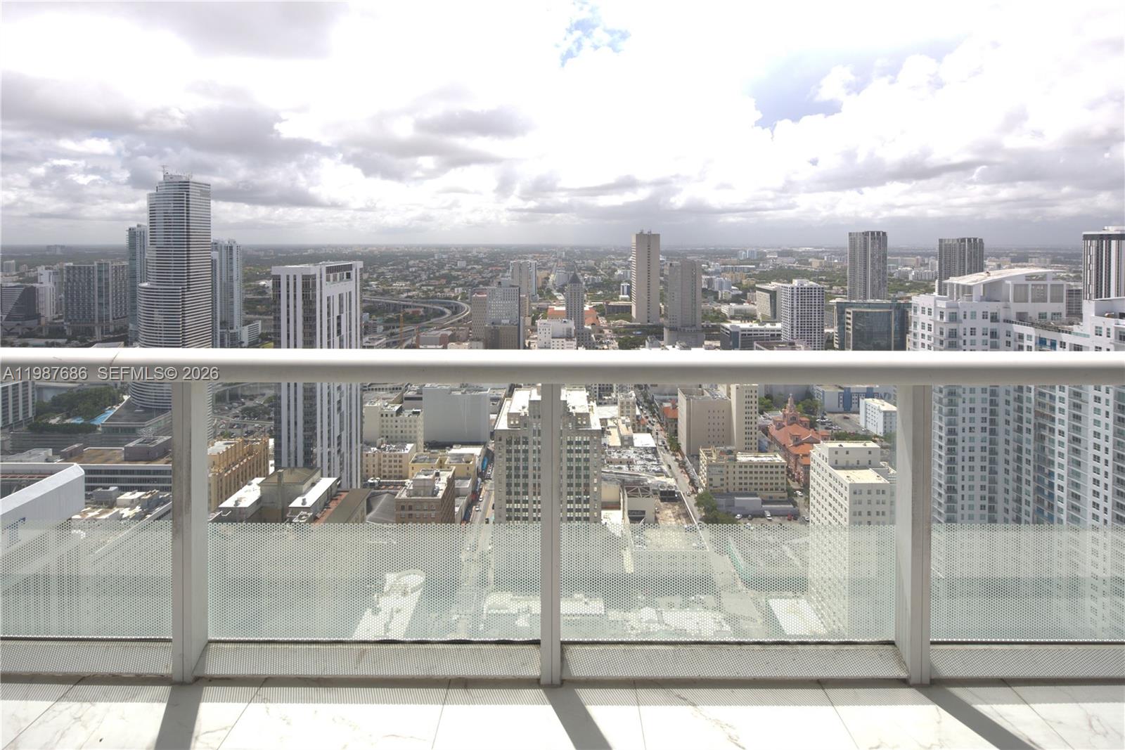 50 BISCAYNE CONDO - Residential Lease