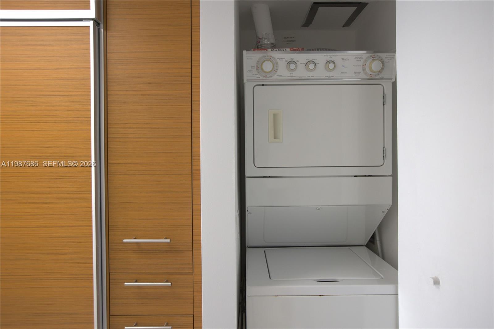 50 BISCAYNE CONDO - Residential Lease