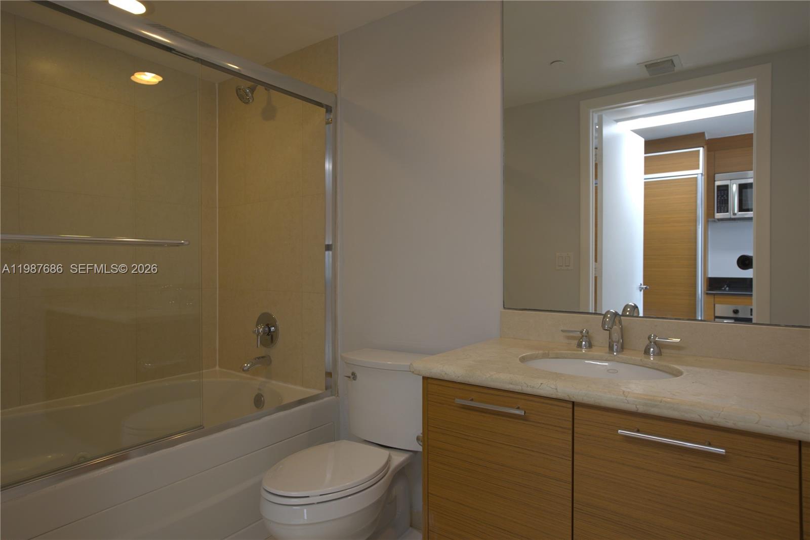 50 BISCAYNE CONDO - Residential Lease