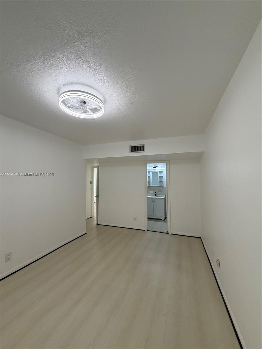 TOWN OF HALLANDALE B-13 - Residential Lease