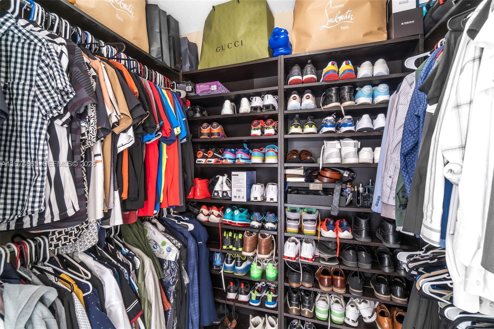 PARK LAKES BY THE MEADOWS - Residential