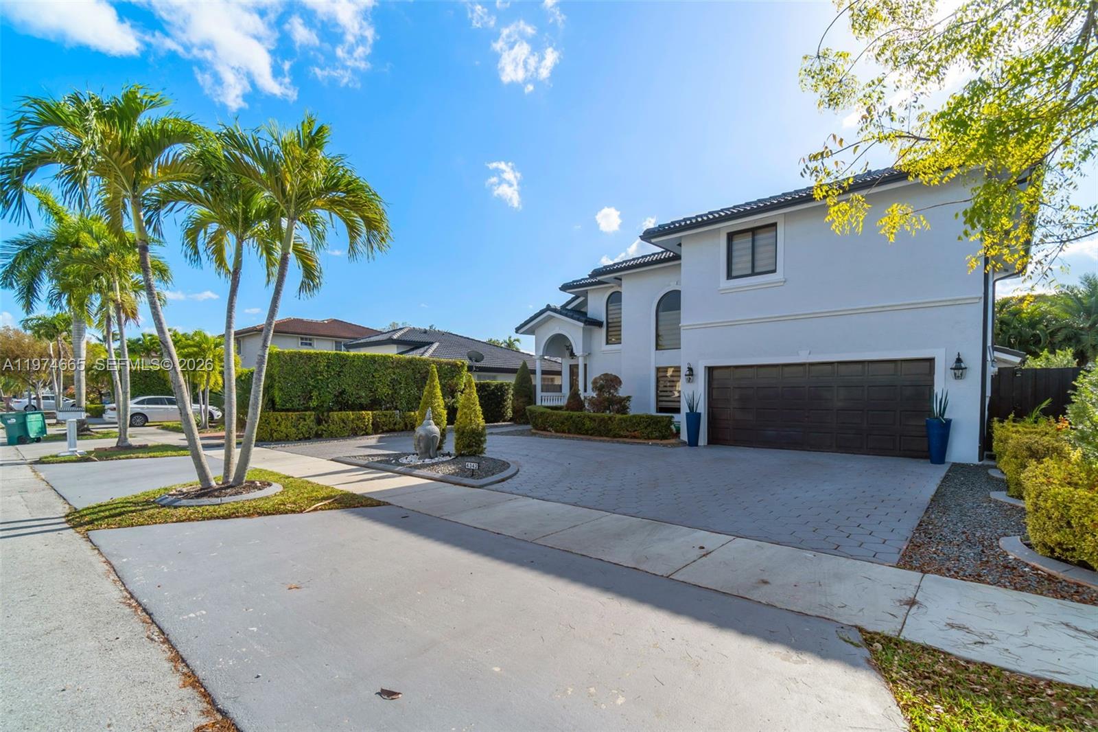 PARK LAKES BY THE MEADOWS - Residential