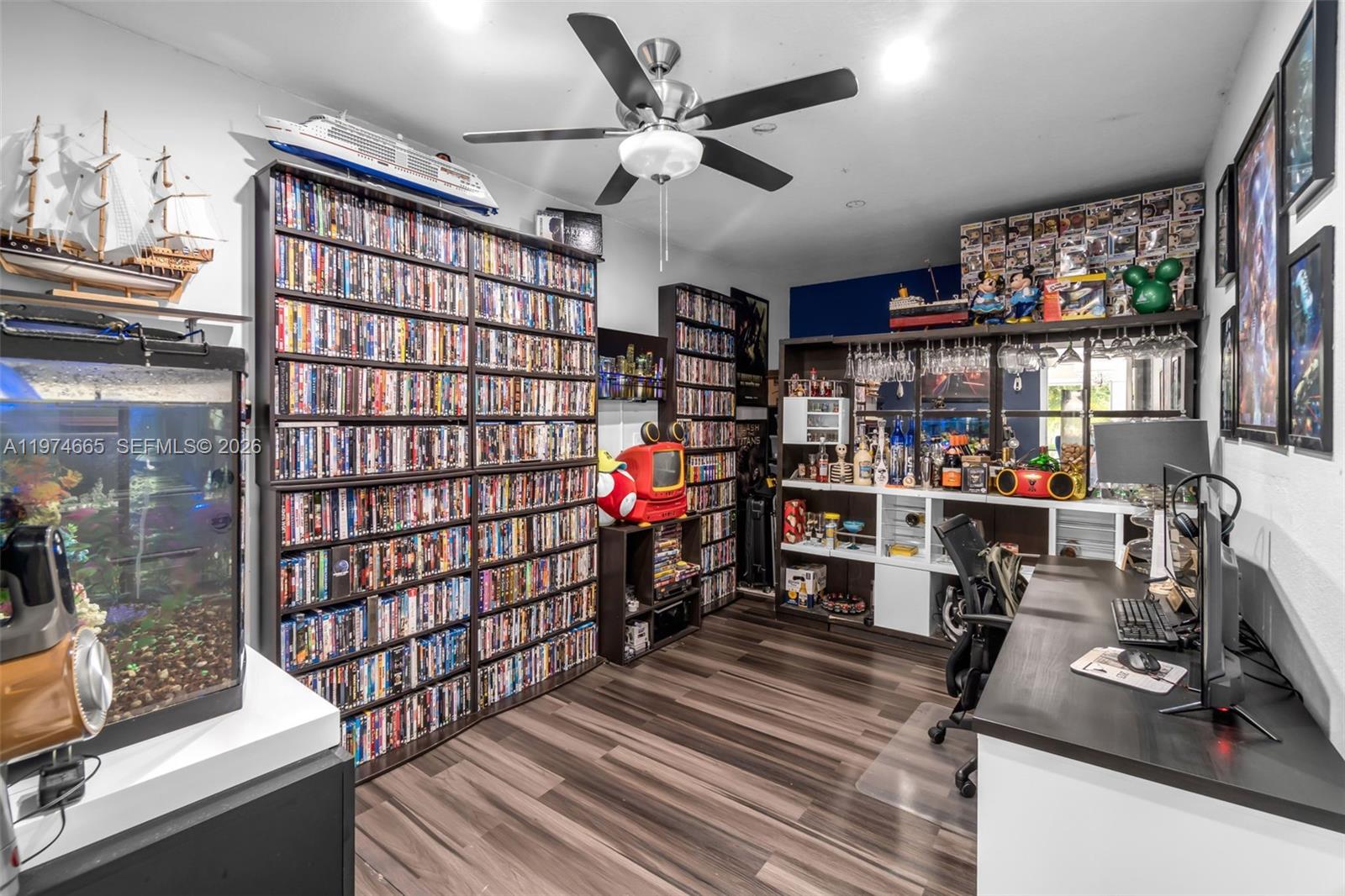 PARK LAKES BY THE MEADOWS - Residential