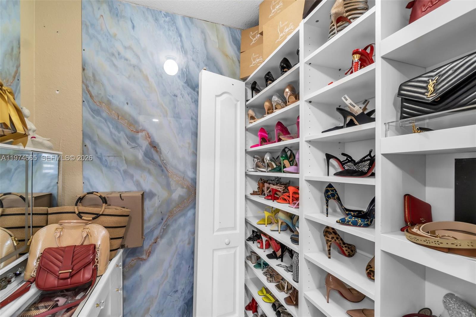 PARK LAKES BY THE MEADOWS - Residential