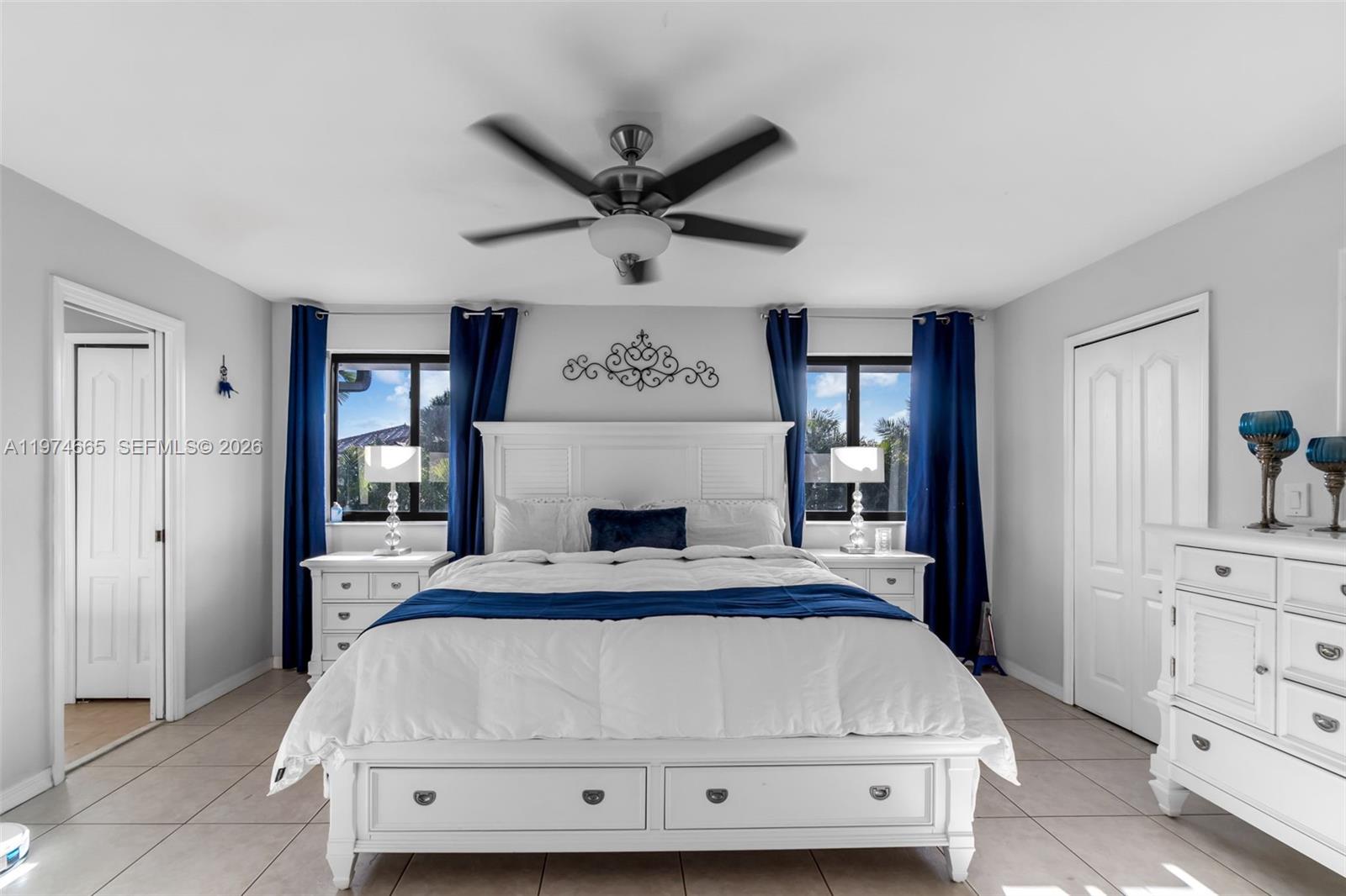 PARK LAKES BY THE MEADOWS - Residential