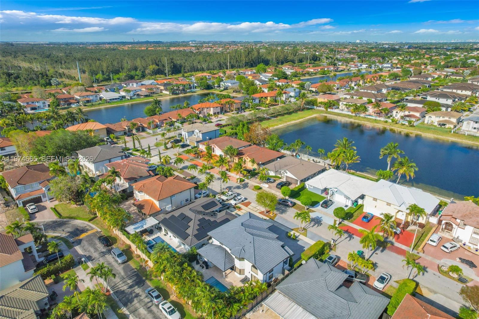 PARK LAKES BY THE MEADOWS - Residential