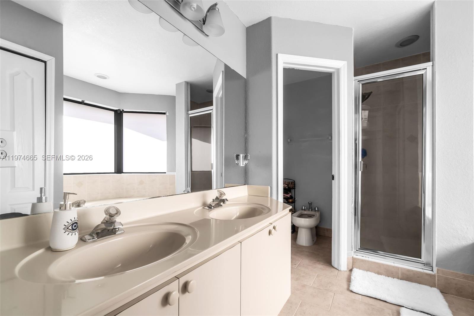 PARK LAKES BY THE MEADOWS - Residential