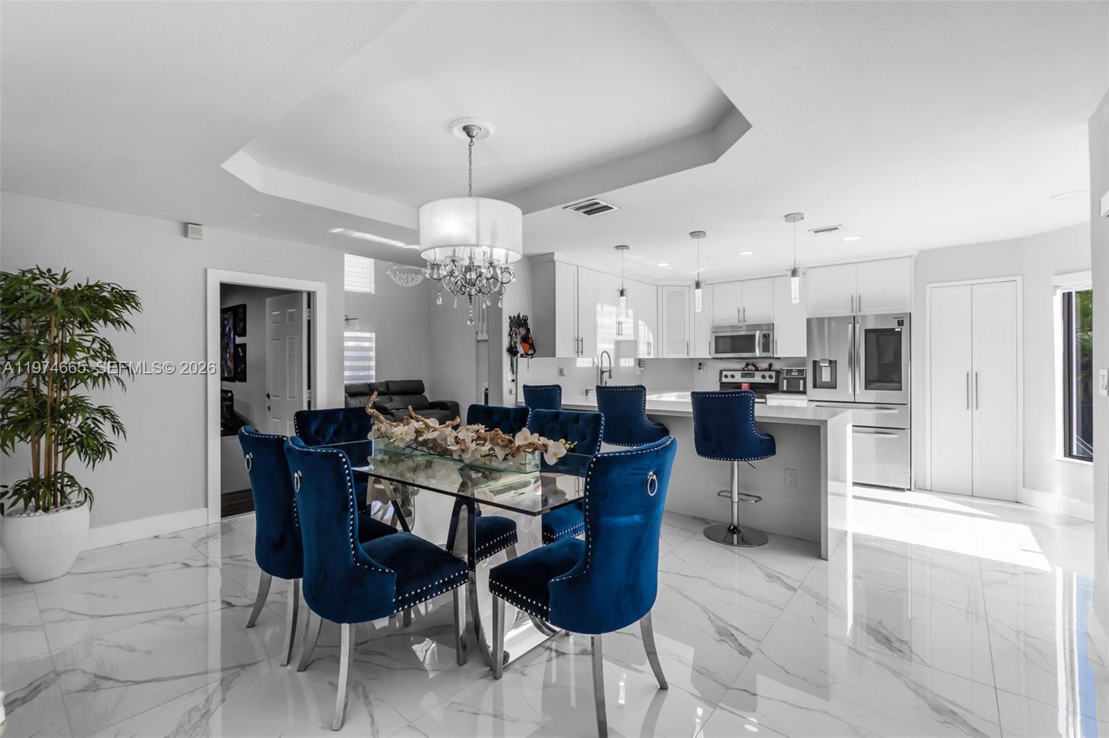 PARK LAKES BY THE MEADOWS - Residential