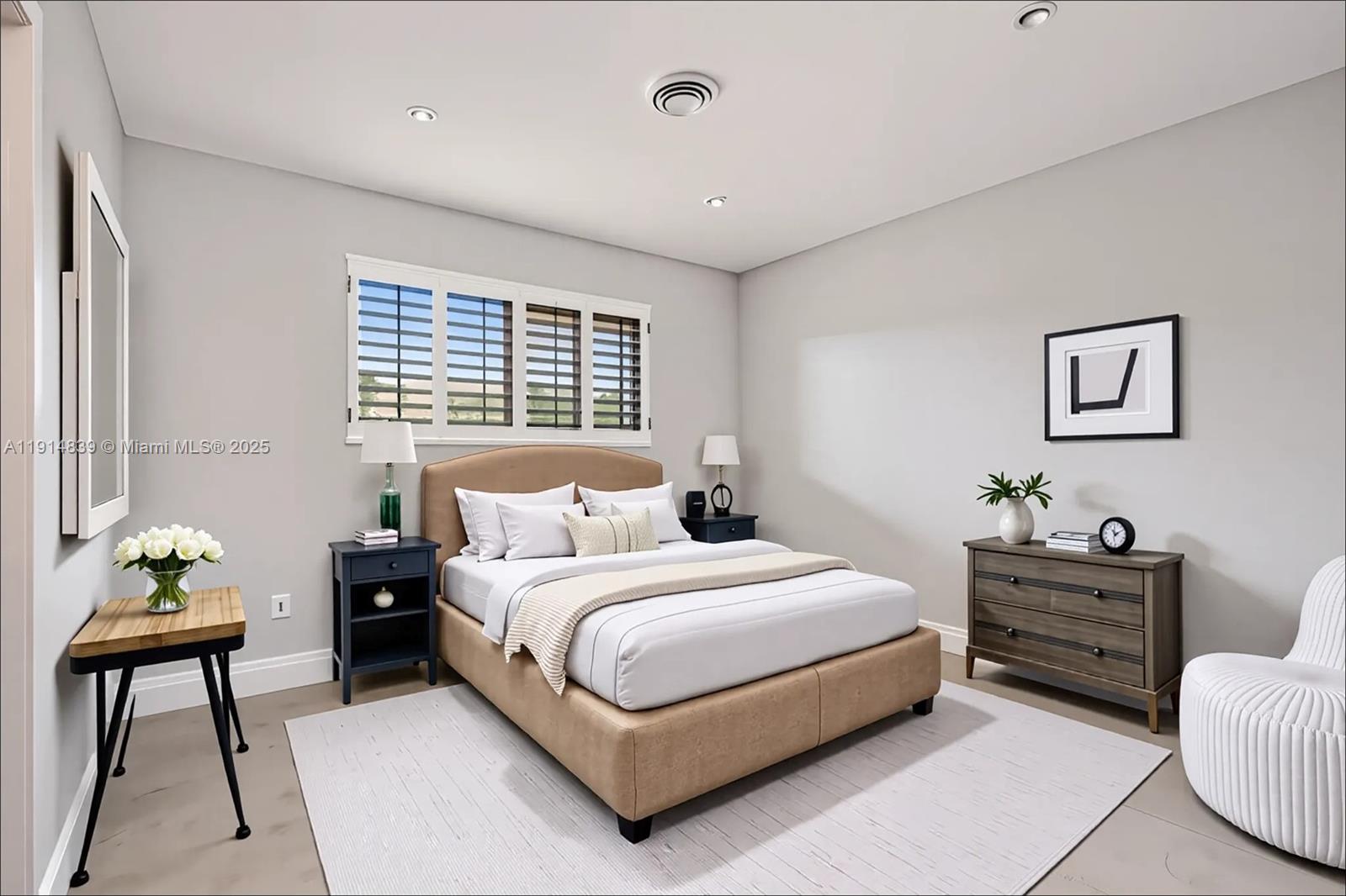 SKY LAKE - Residential