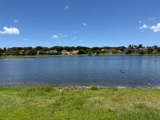 7964 La Rose Ct, Lake Worth, FL, 33467/$399,900 4 7964 La Rose Ct