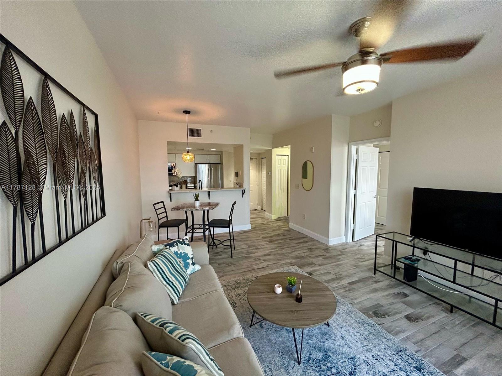 LUCERNE CONDO - Residential