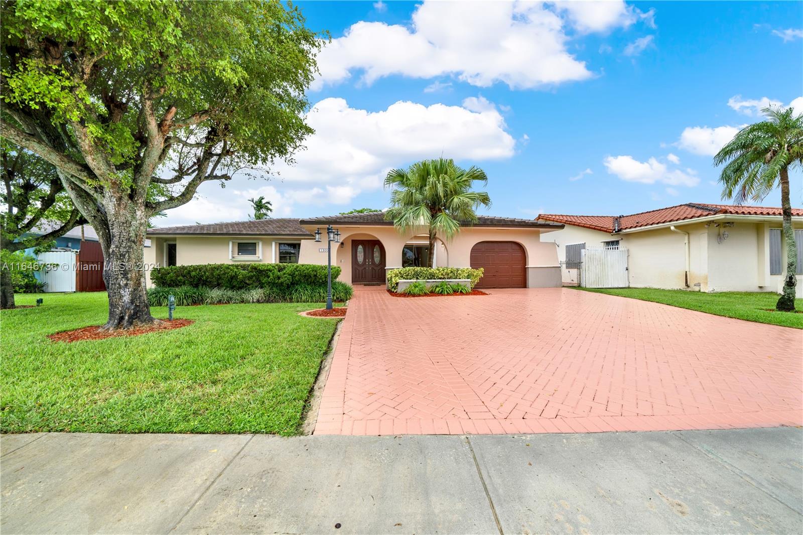 View Miami, FL 33184 house