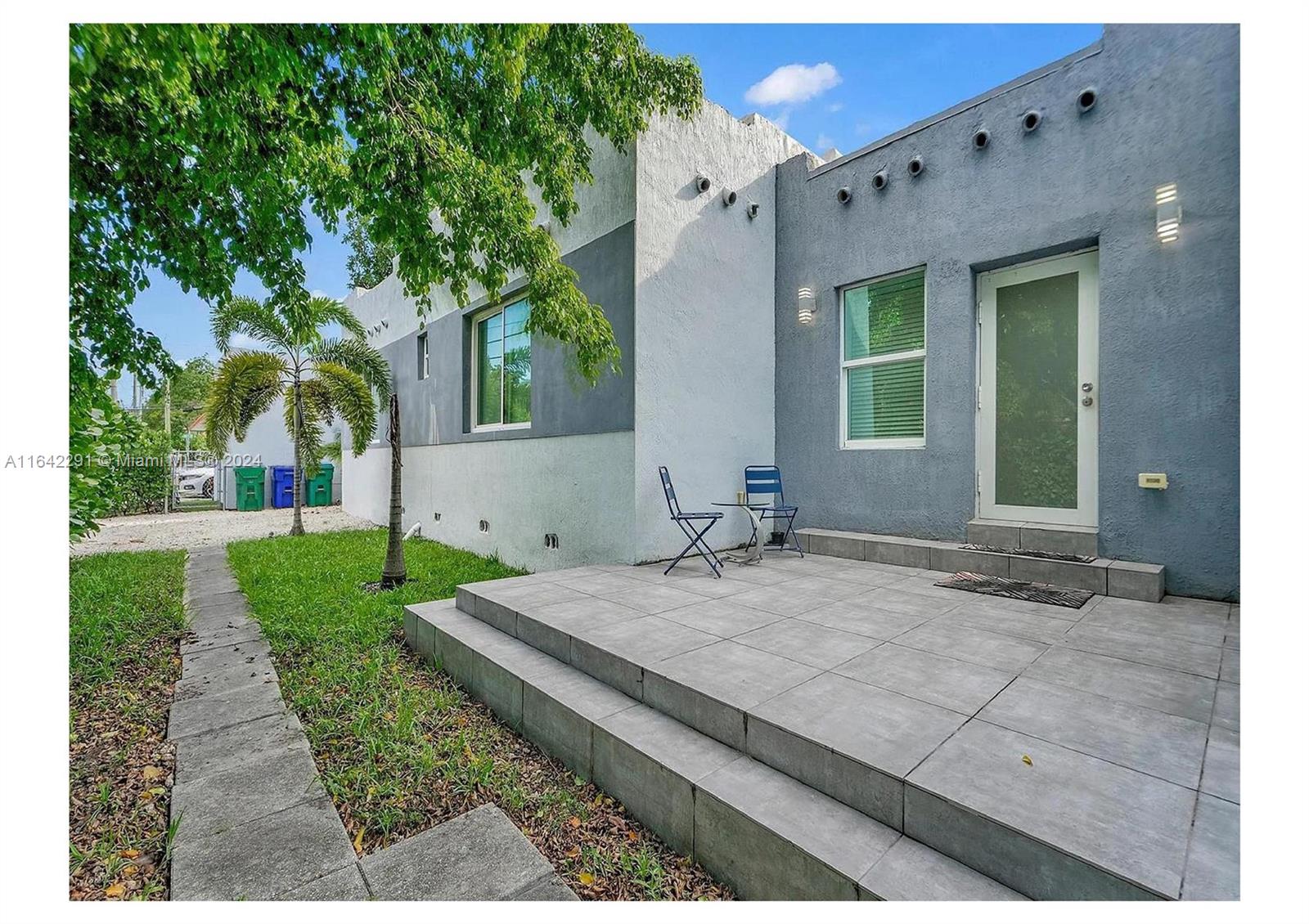 CAROLINA HEIGHTS 2ND SEC - Residential Income