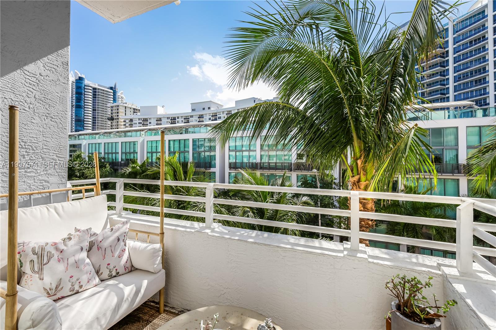 NAUTICA CONDO - Residential