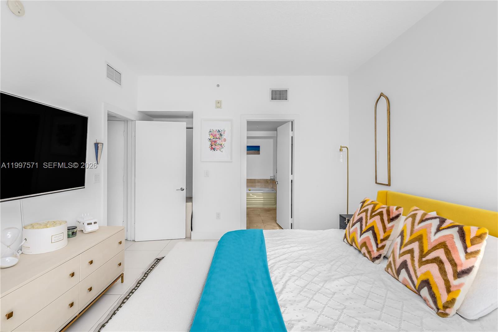 NAUTICA CONDO - Residential