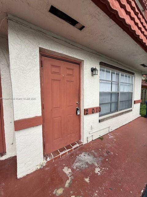 LAUDERHILL MANOR - Residential Lease