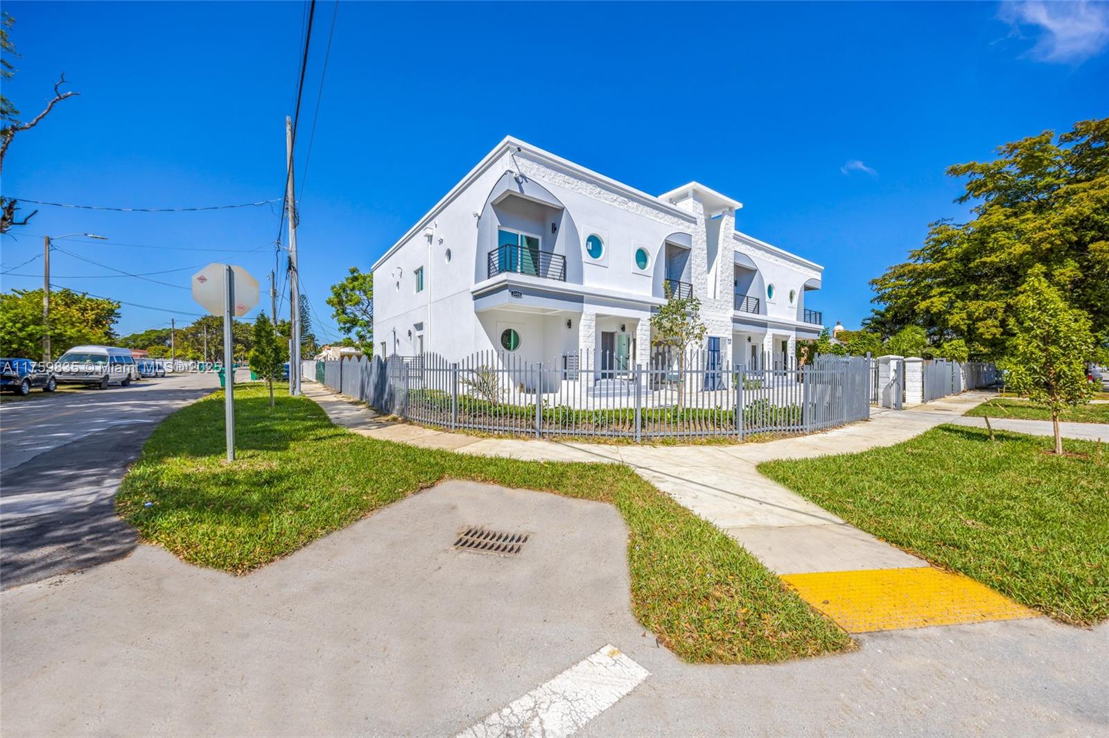 HOLLEMAN MANOR ADDN - Residential Income