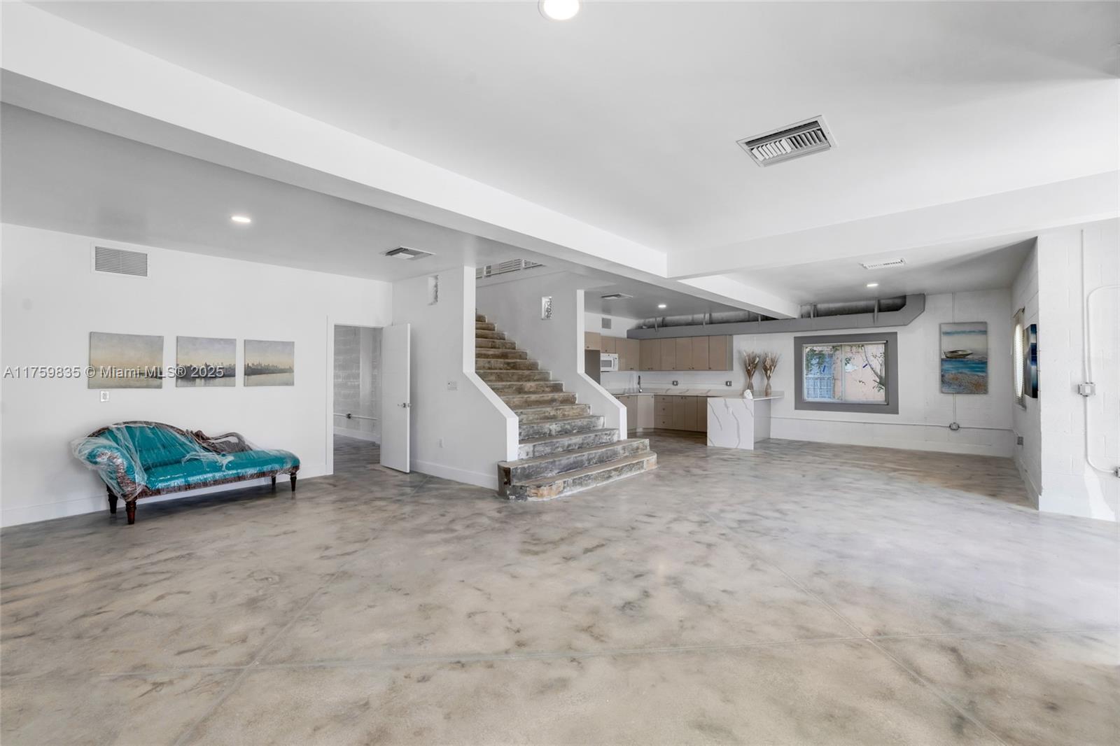 HOLLEMAN MANOR ADDN - Residential Income
