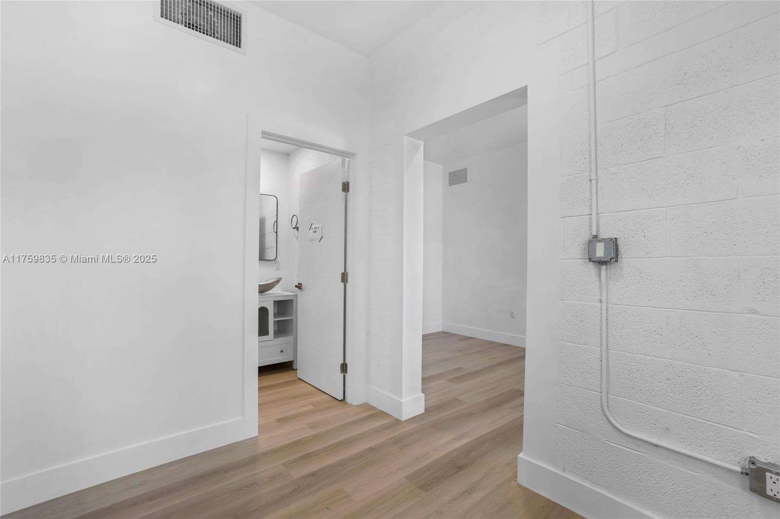 HOLLEMAN MANOR ADDN - Residential Income