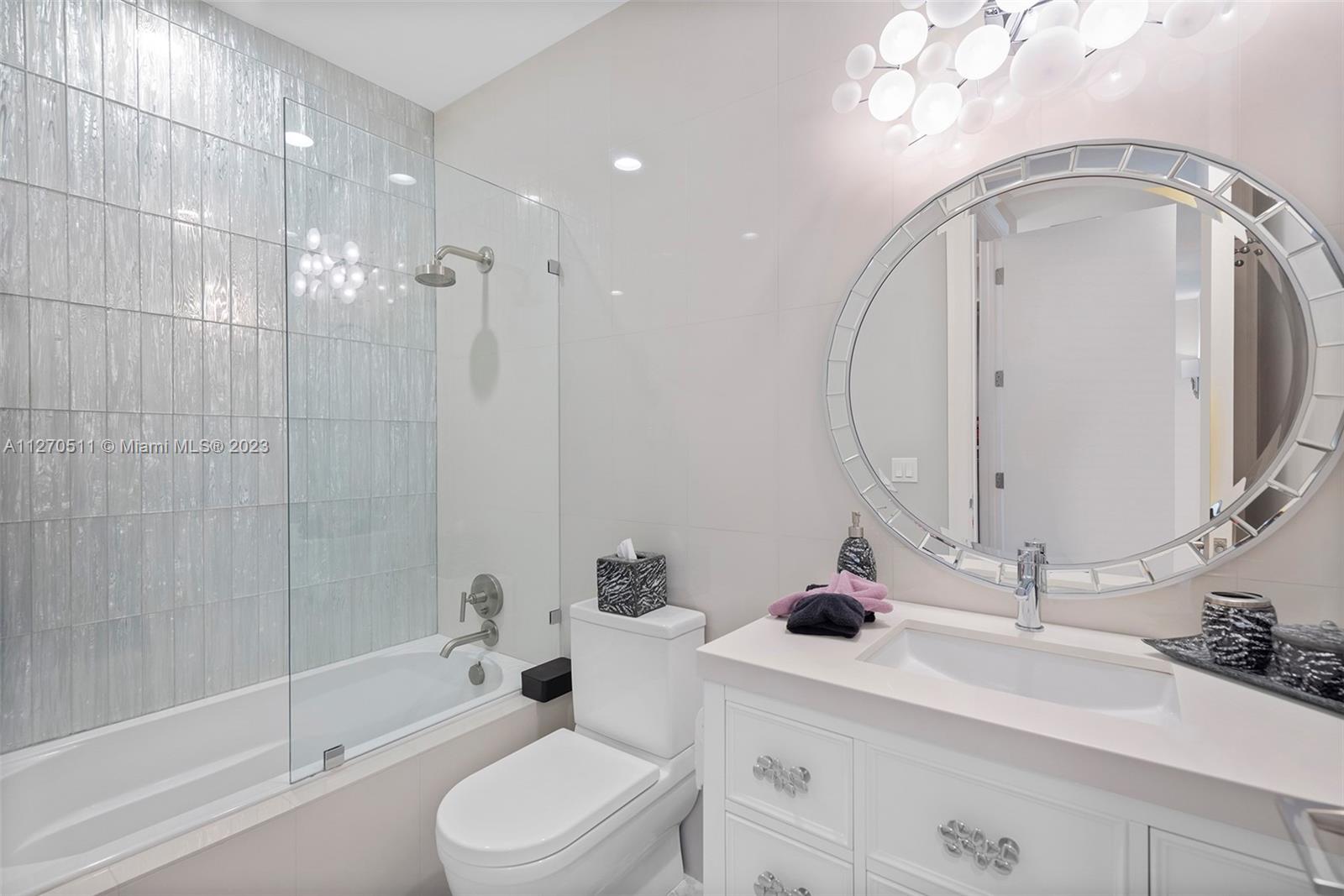 SEA ISLAND - Residential