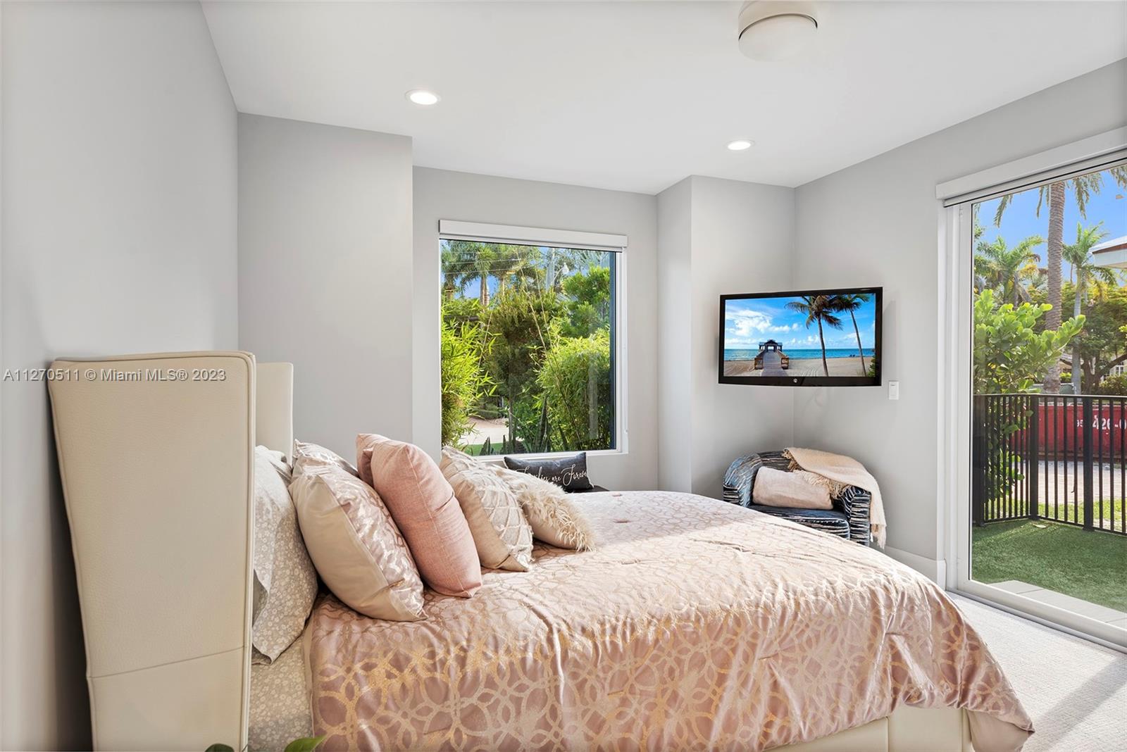 SEA ISLAND - Residential