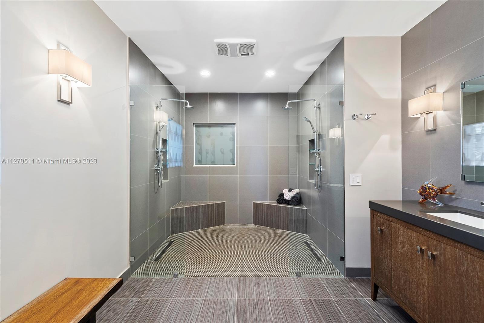 SEA ISLAND - Residential