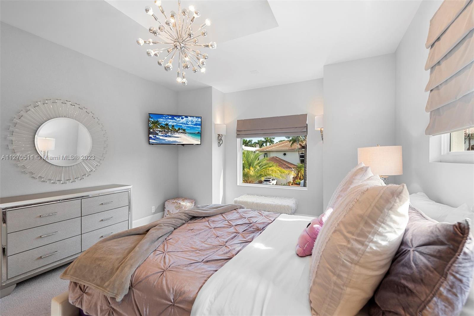 SEA ISLAND - Residential