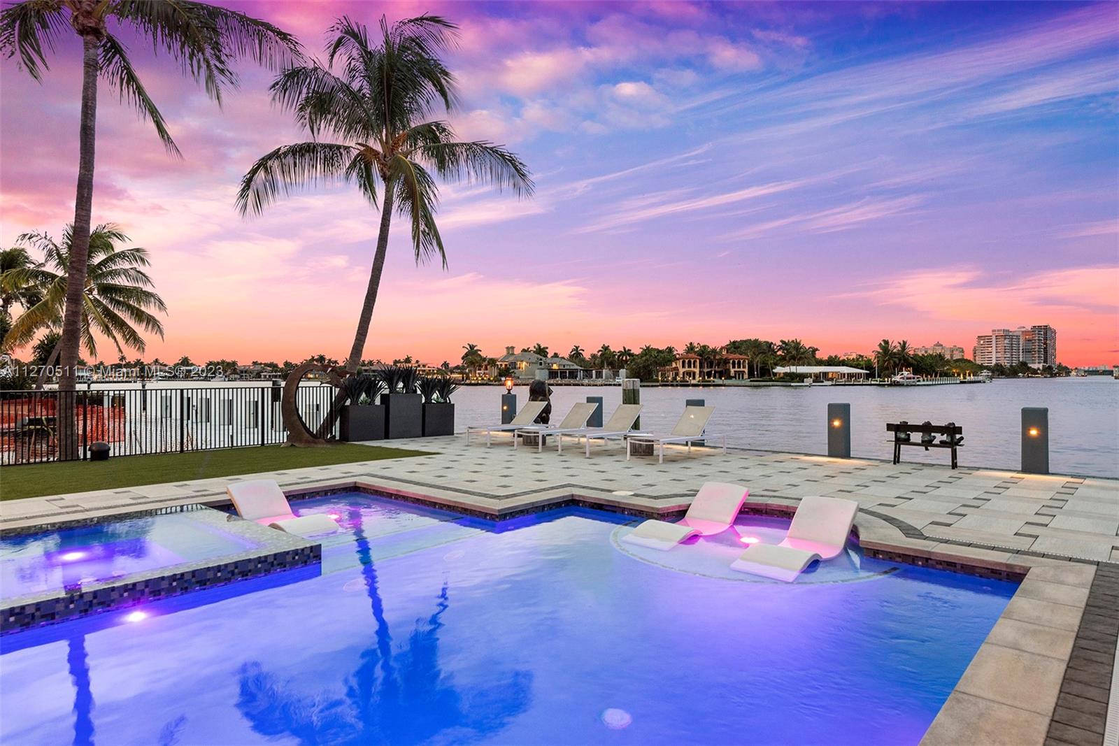 SEA ISLAND - Residential