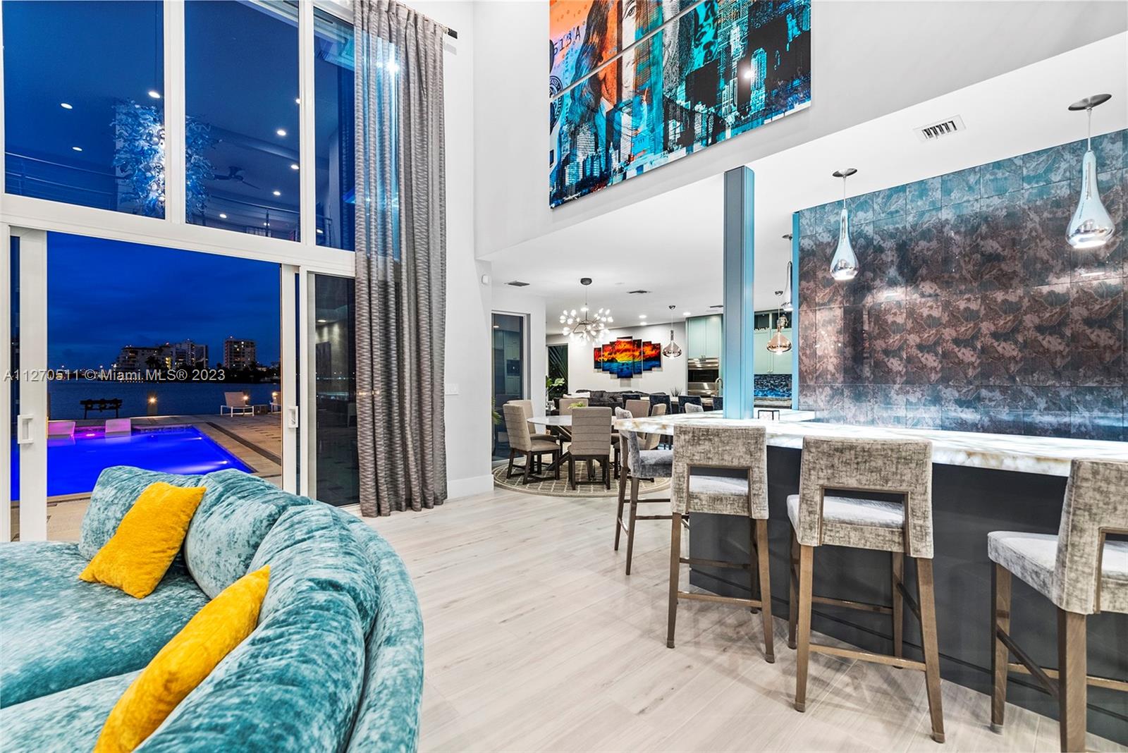 SEA ISLAND - Residential