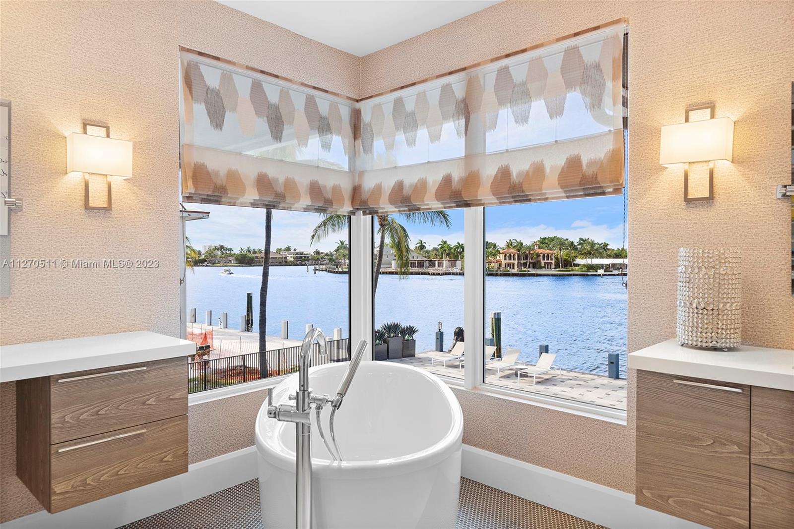 SEA ISLAND - Residential