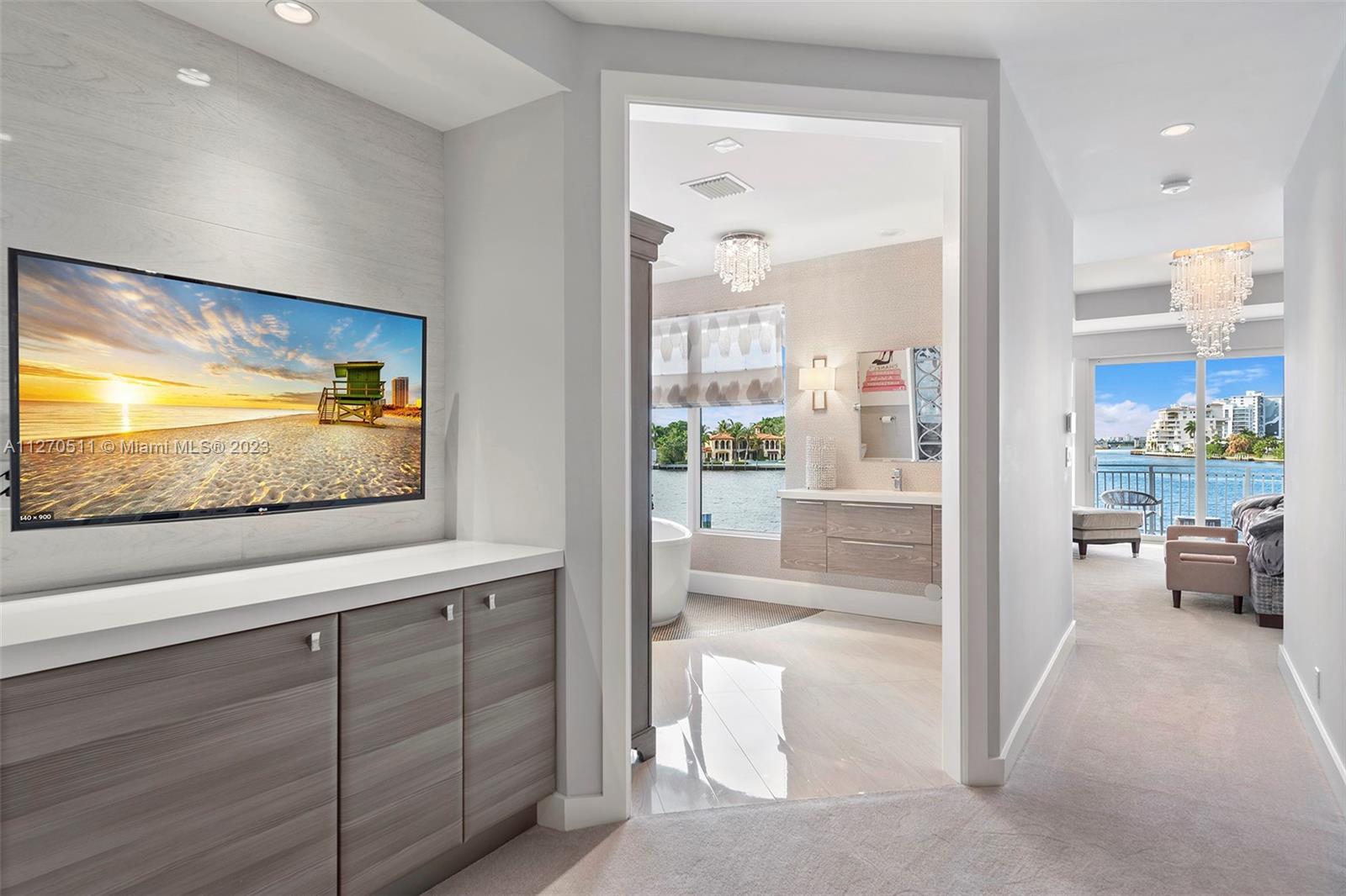 SEA ISLAND - Residential