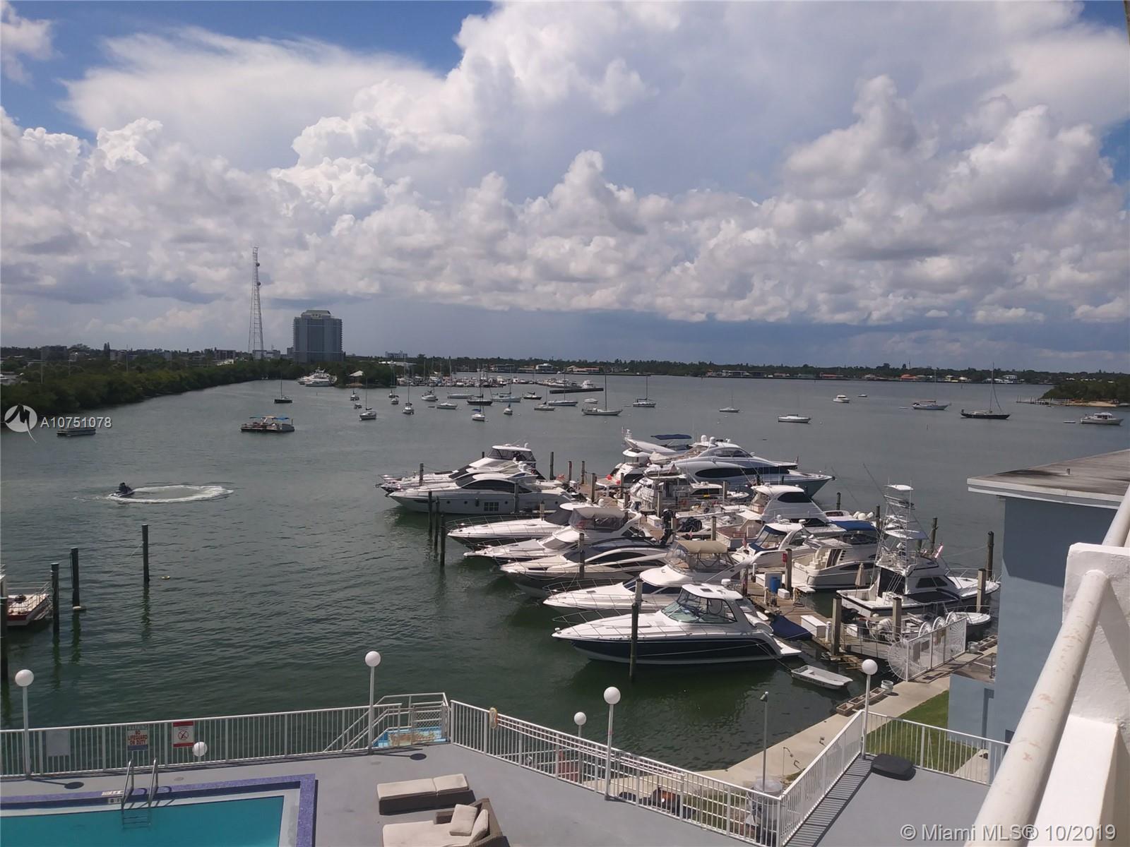 BAYSHORE YACHT & TENNIS C - Residential Lease