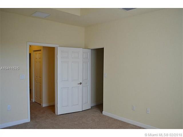 SILVER PALM WEST - Residential Lease