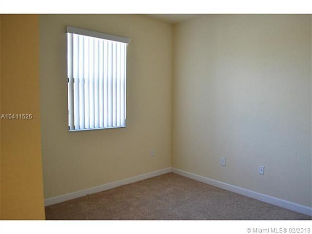 SILVER PALM WEST - Residential Lease