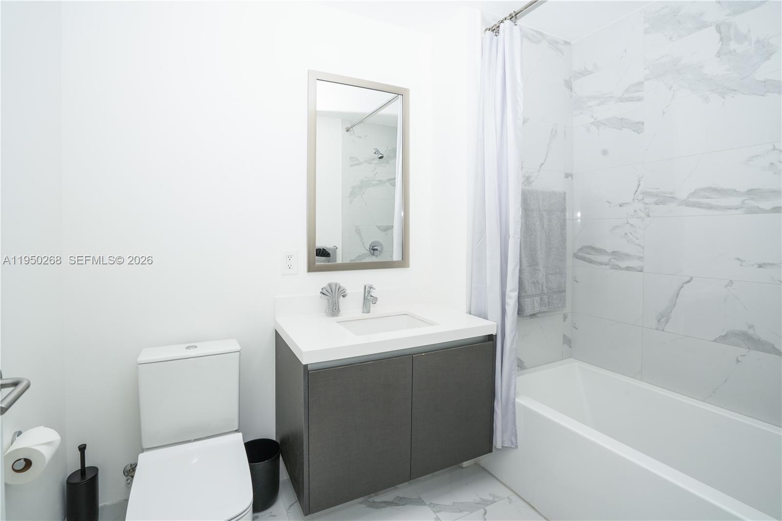 View photos, virtual tours, details... 851 NE 1st Ave 2101