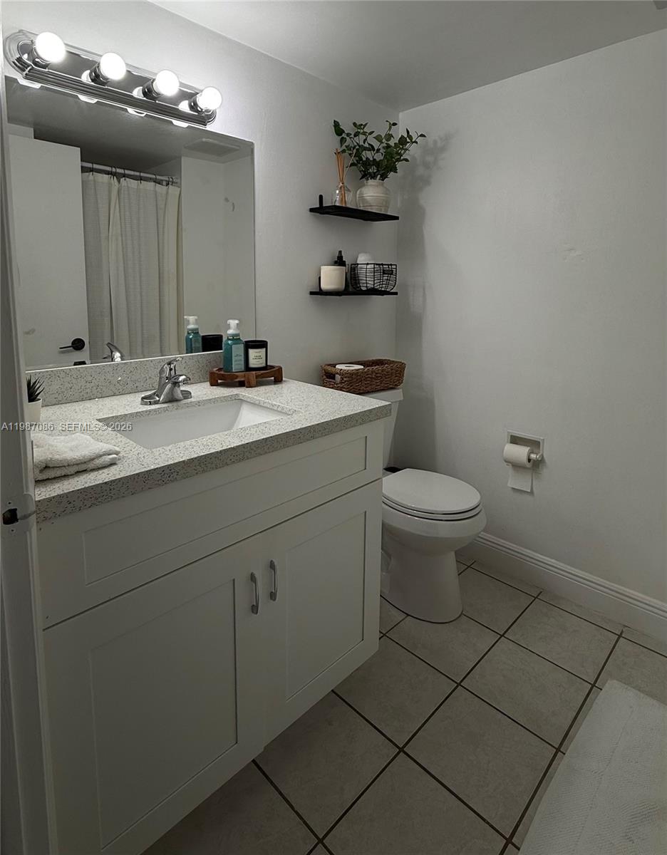 BLEAU FONTAINE CONDO #ONE - Residential Lease